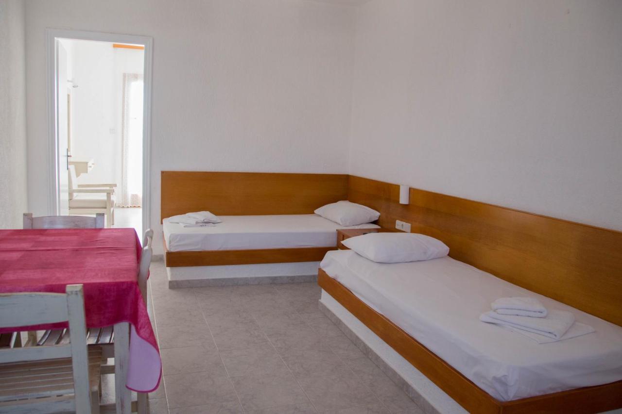 Artemis Lejlighedshotel Makrýgialos Eksteriør billede