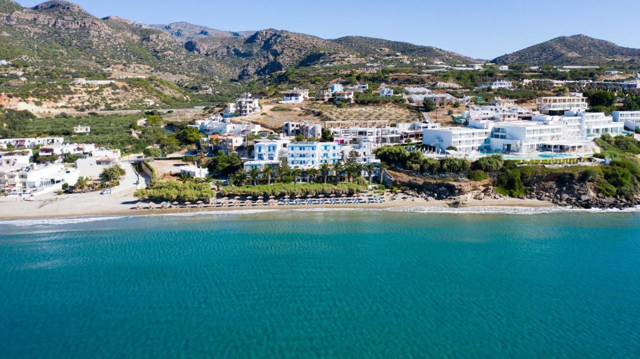 Artemis Lejlighedshotel Makrýgialos Eksteriør billede