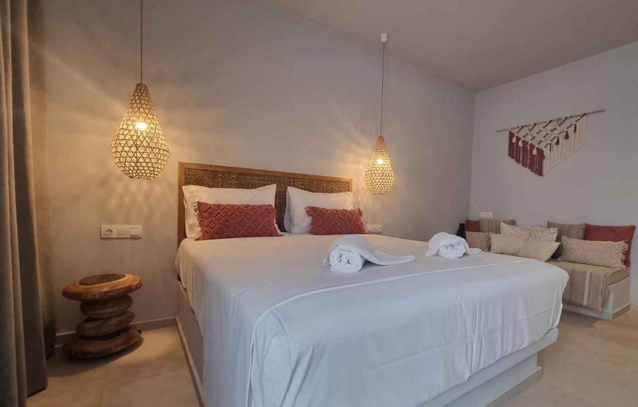 Artemis Lejlighedshotel Makrýgialos Eksteriør billede
