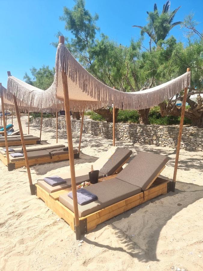 Artemis Lejlighedshotel Makrýgialos Eksteriør billede