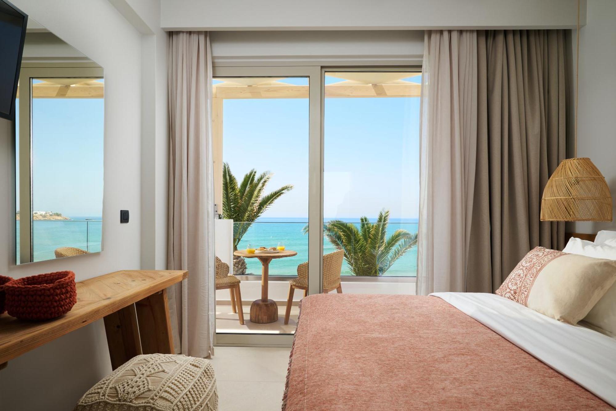 Artemis Lejlighedshotel Makrýgialos Eksteriør billede